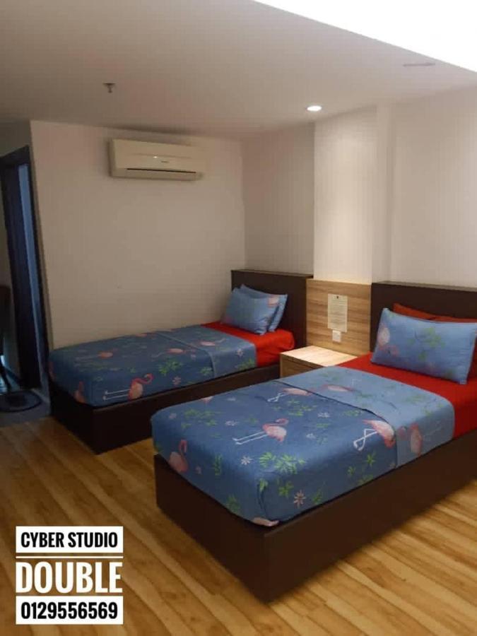 Rumah tetamu Cyber 3*